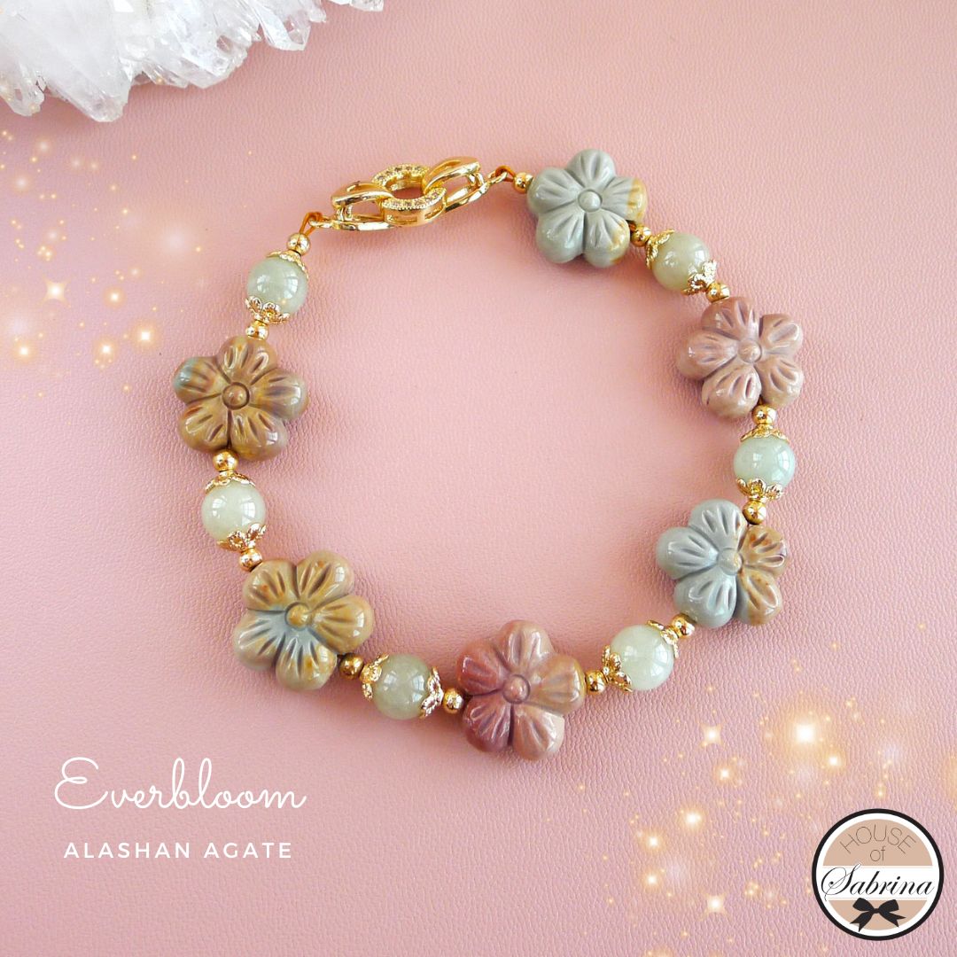 Everbloom Alashan Gemstone Lucky Charm Bracelet