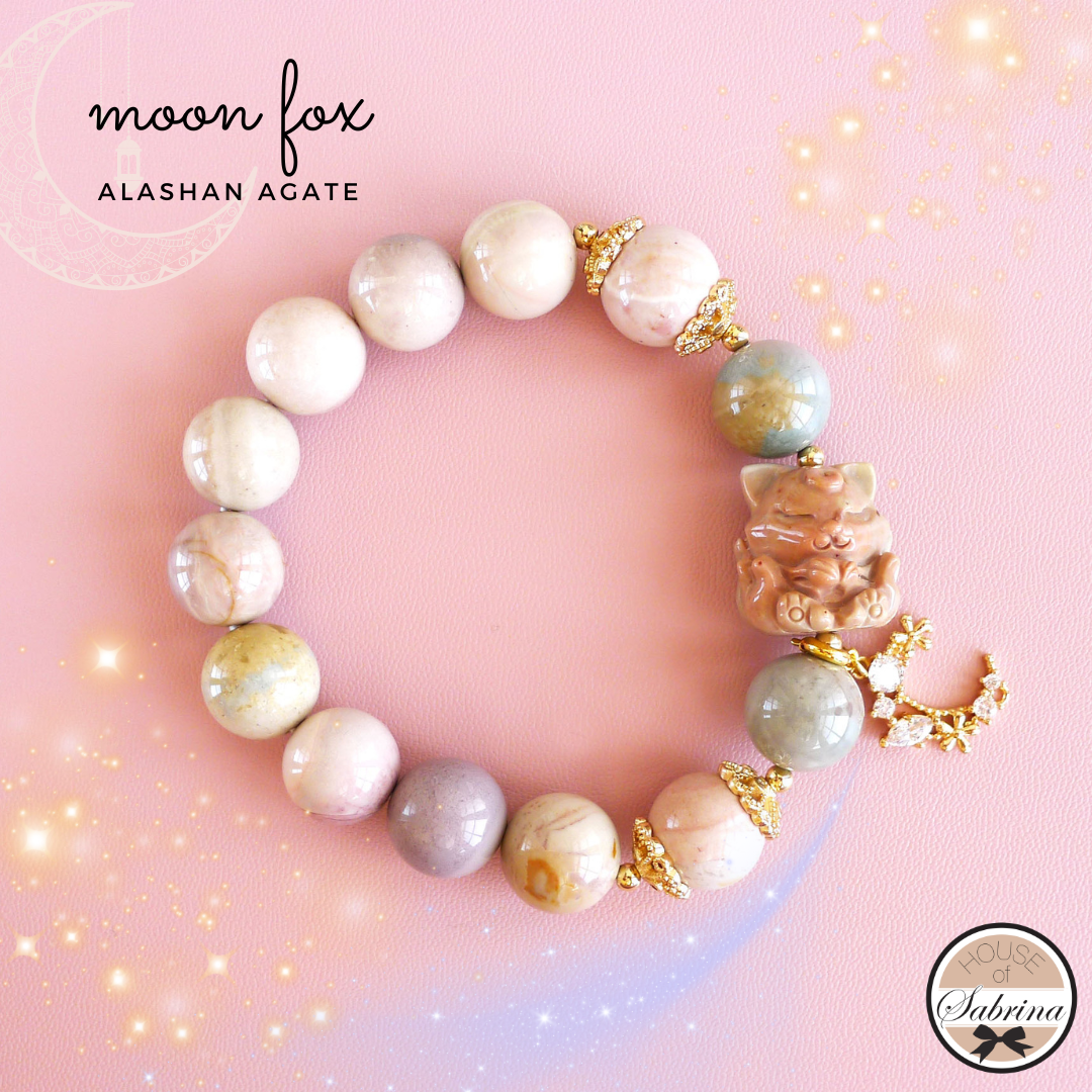 MOON FOX ALASHAN AGATE GEMSTONE LUCKY CHARM BRACELET